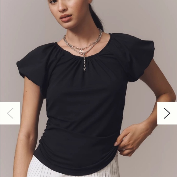 Anthropologie Tops - Anthropologie Black Ruched Side Top Cap Sleeve Size Medium